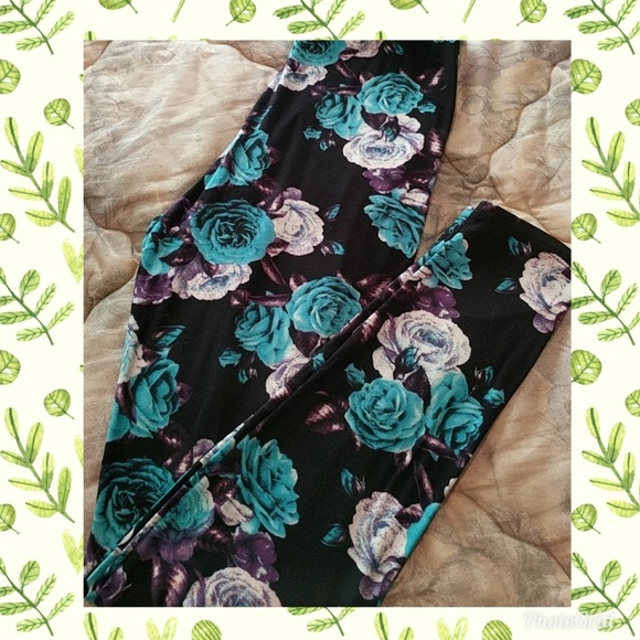 Pants - ❗LAST 1❗🌹5/25🌹💙Soft Floral Leggings💙